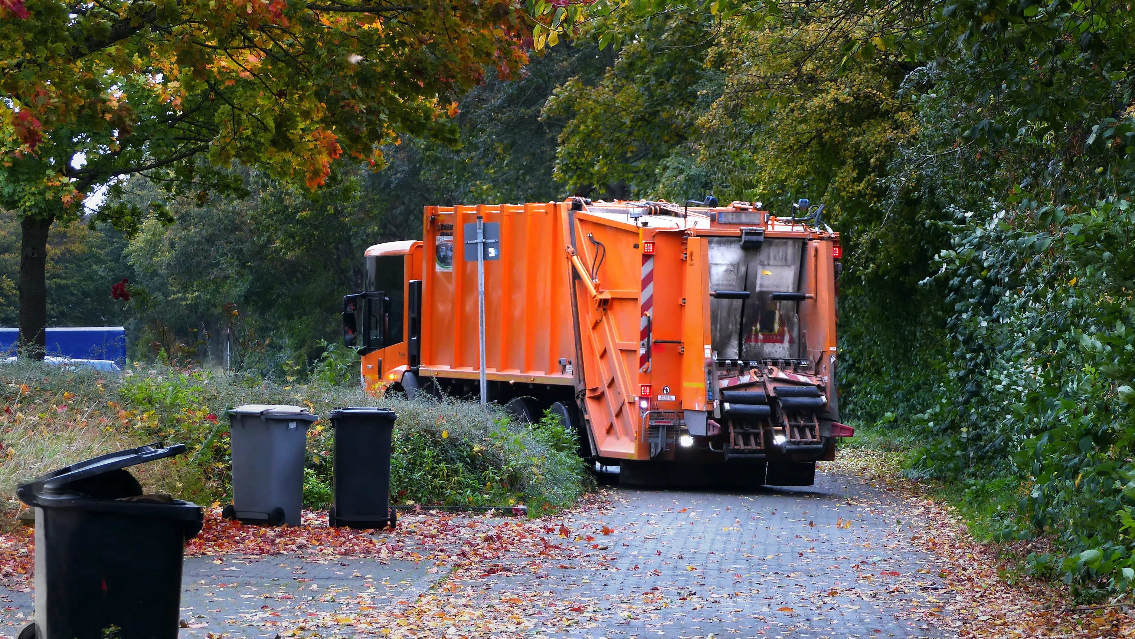 Solutions to Watch: Waste Collection Infrastructure card