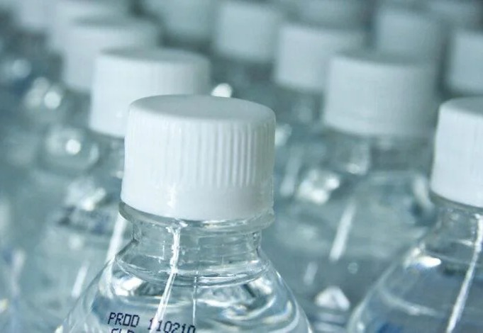 The Multidimensional Effects of Single-use and Packaging Plastic Strategies on German Household Waste Management card